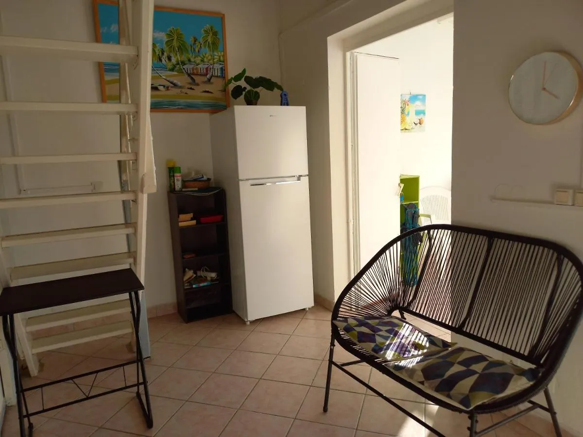 10 Sony Location F3 Mezzanine Apartment Sainte-Anne Martinique