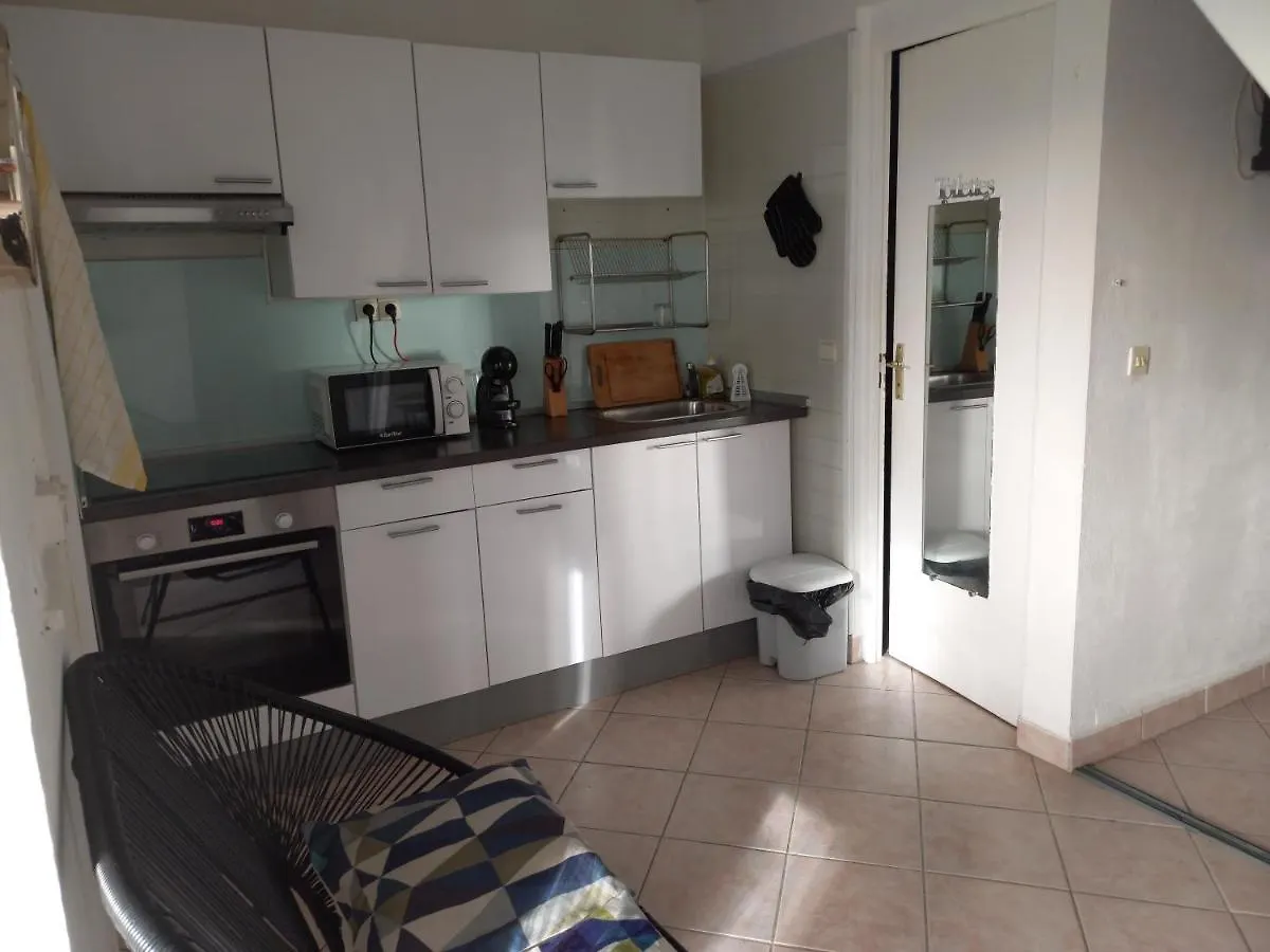 10 Sony Location F3 Mezzanine Apartment Sainte-Anne